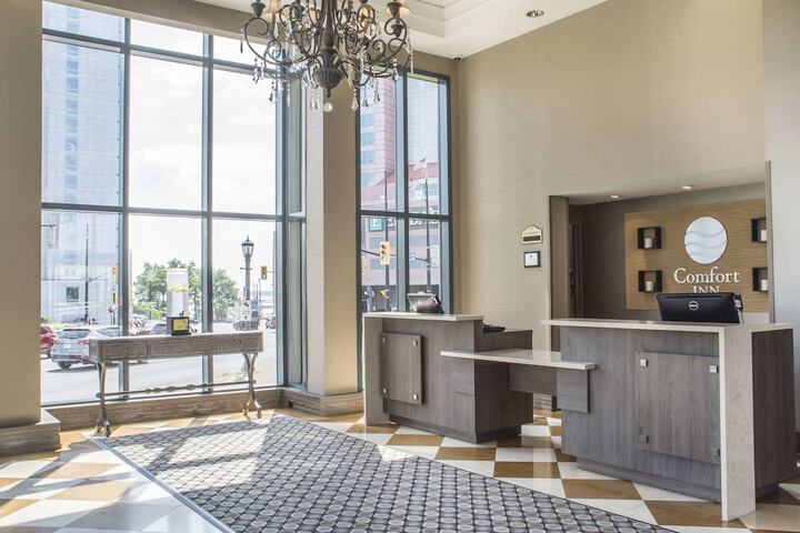 Guest Lobby