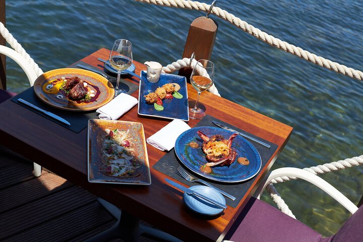 Dining 179 of 267
