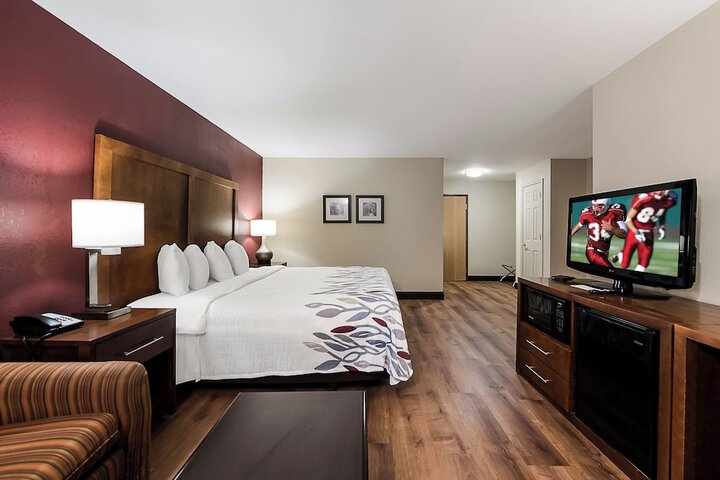Room 12 of 25