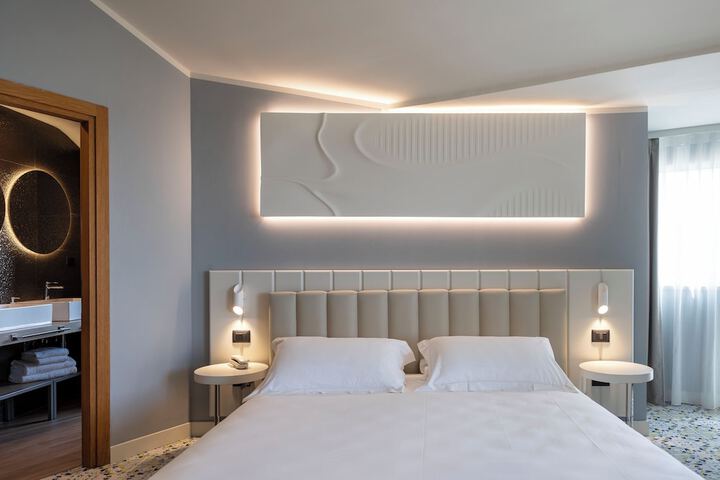 Room 11 of 57