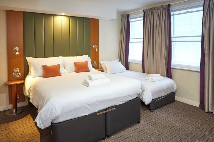 Room 15 of 59
