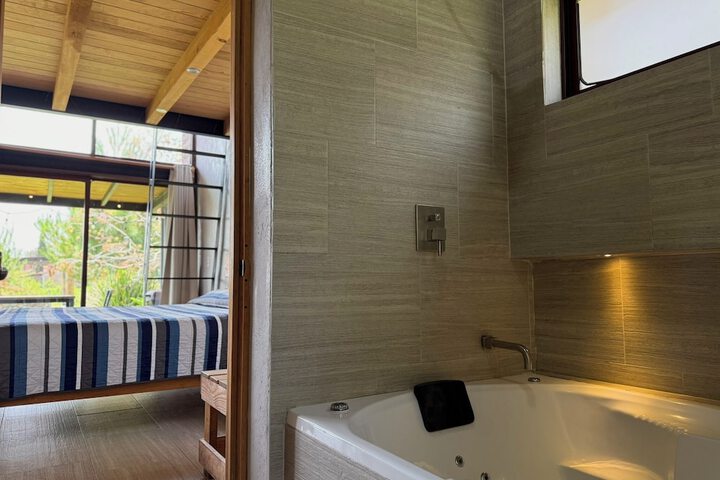 Room 218 of 220