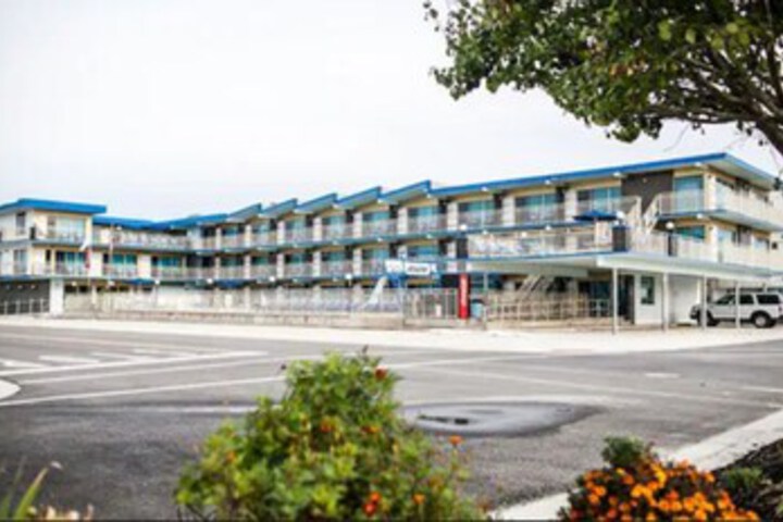 Hotel 205 of 216