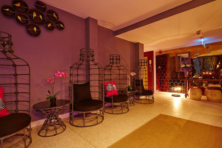 Hotel Interior 6 of 43
