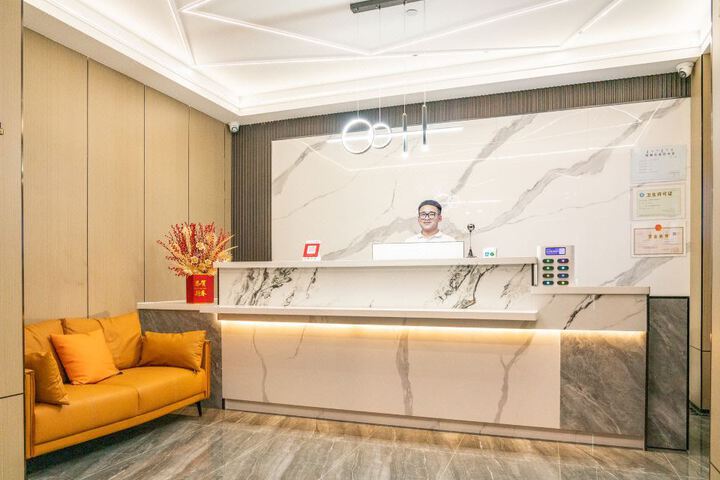 Huaman Wisdom Hotel