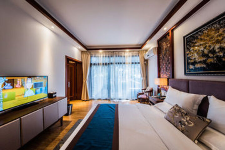 Room 41 of 108