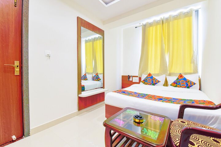 Room 20 of 28