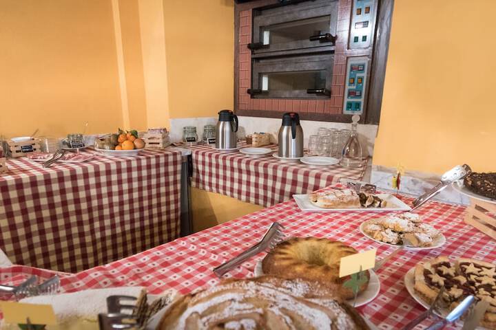 Dining 93 of 113