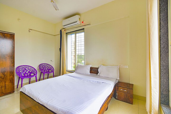 Room 16 of 30