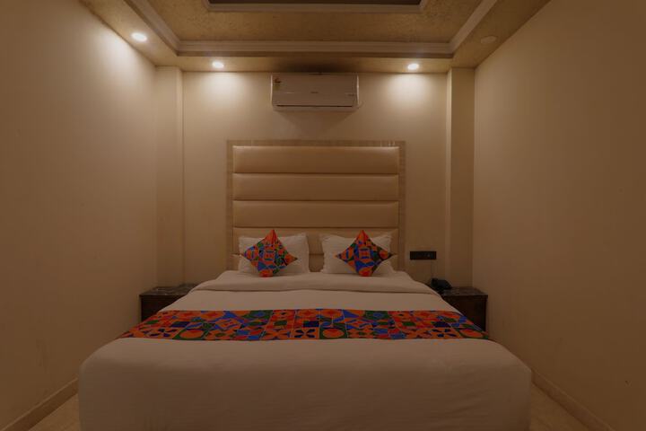 Room 28 of 38
