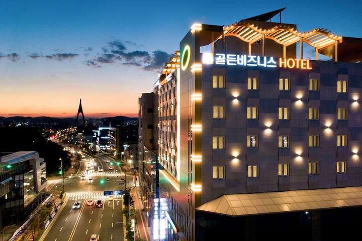 Exterior of Golden Business Hotel
