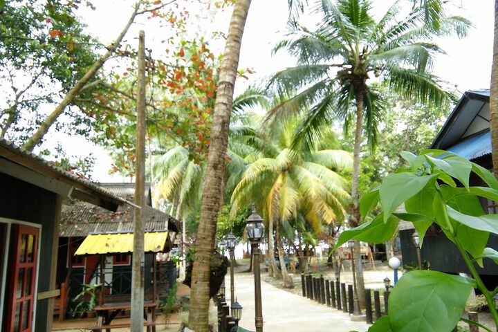 Hotel Exterior 46 of 47