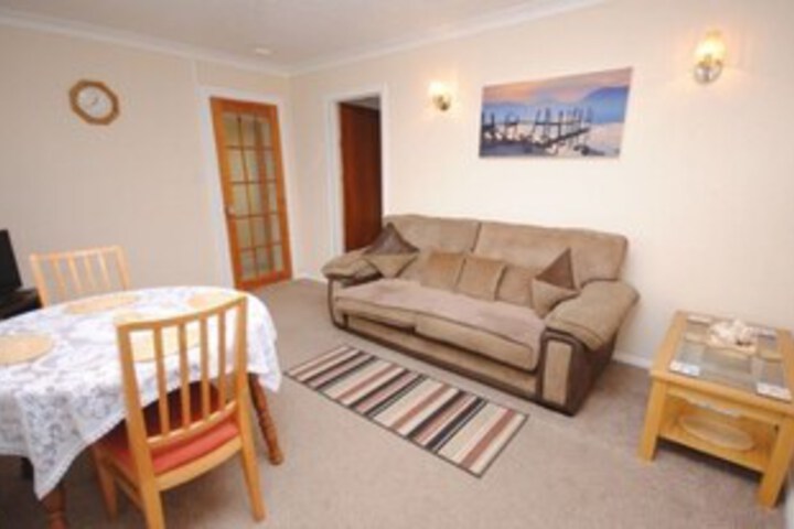 Room 14 of 22