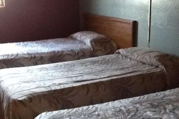 Room 9 of 28
