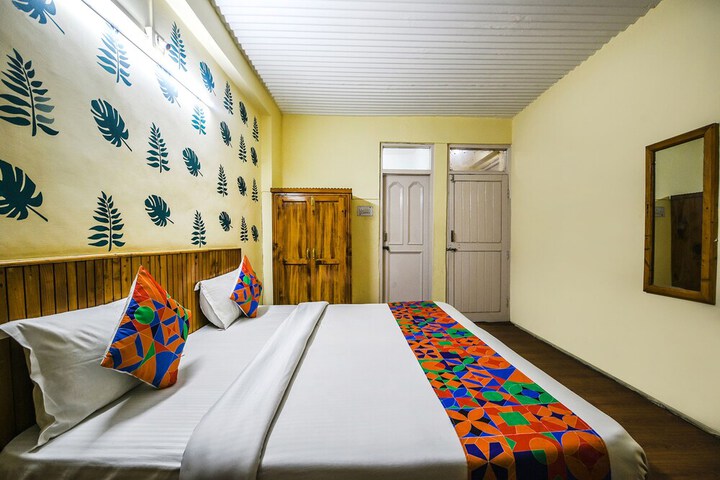 Room 17 of 29