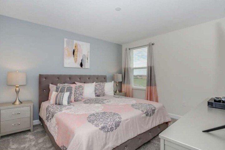 Room 20 of 49