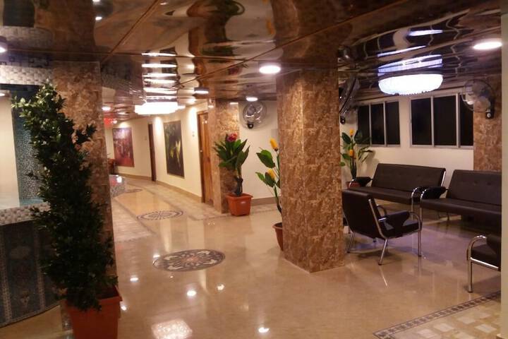 HOTEL DEV HAWELI