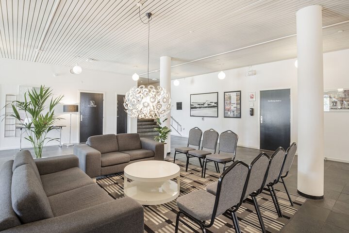 Lobby Entry