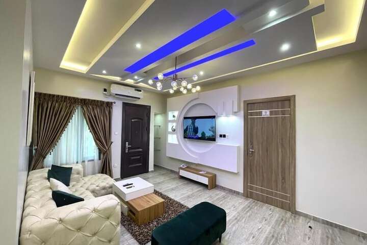 Room 44 of 74