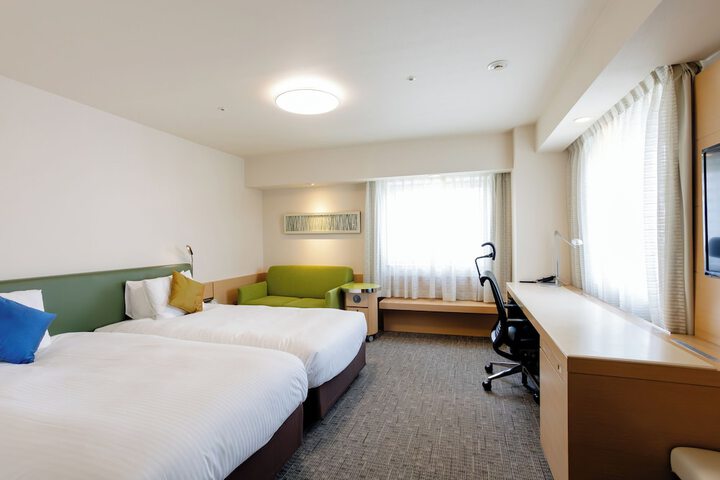 Room 15 of 69