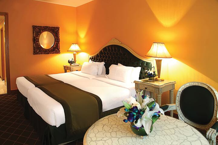 Room 4 of 46