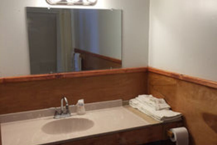 Room 2 of 19