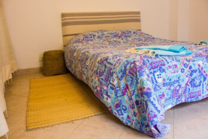 Room 4 of 15