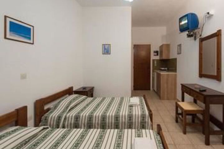 Room 14 of 19