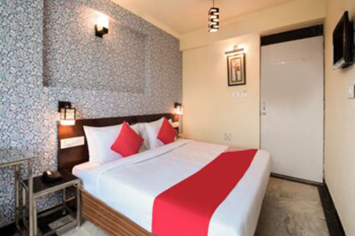 Room 4 of 22