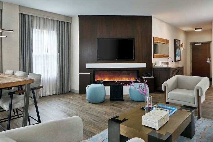Room 43 of 126