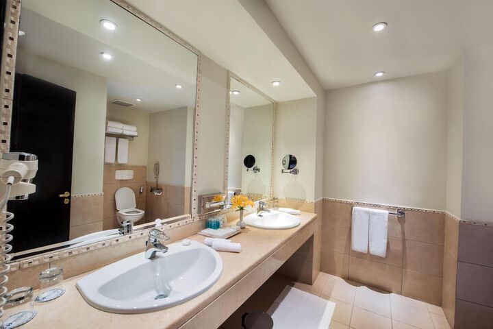 Bath Interior