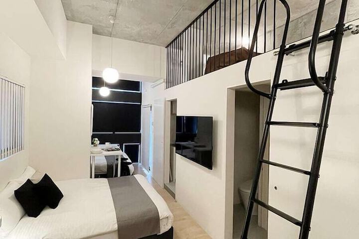 Room 5 of 177