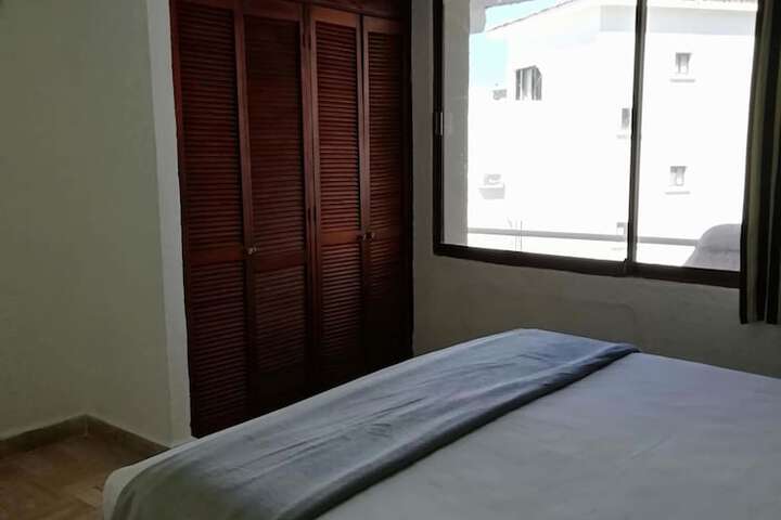 Room 51 of 93