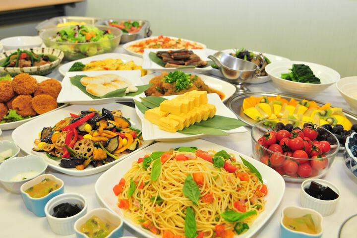 Dining Photos