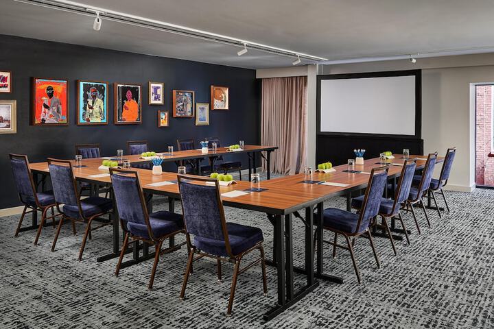 Meeting facility