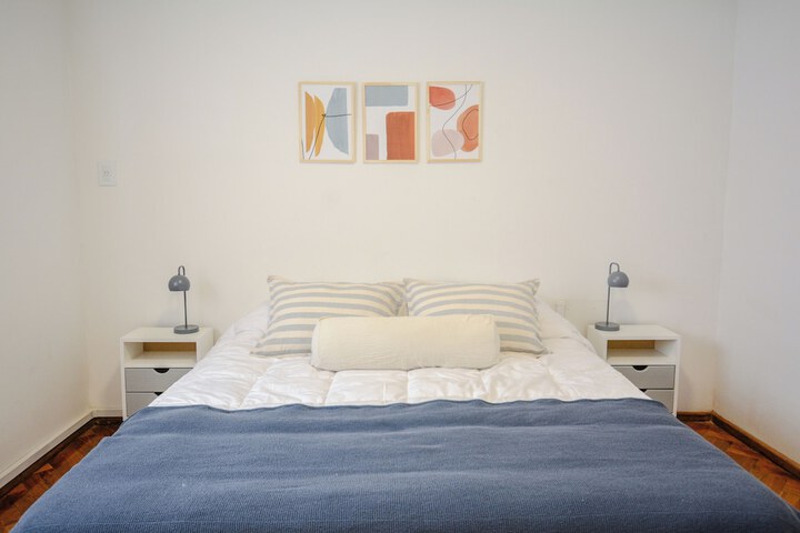 Room 4 of 15