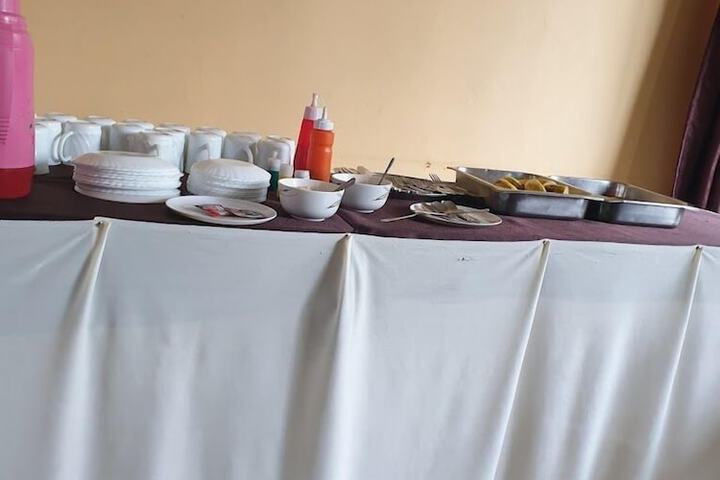 Breakfast/Coffee Service 16 of 34