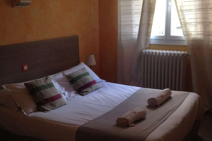 Room 15 of 46