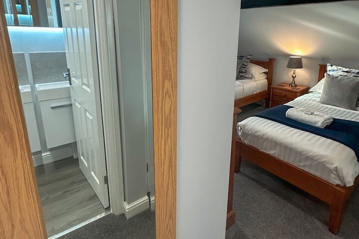 Room 66 of 160