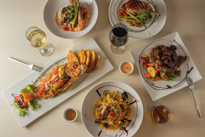 Dining 55 of 91