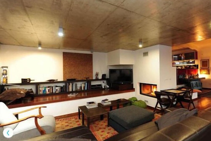 Room 15 of 35