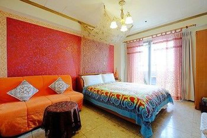 Room 7 of 26