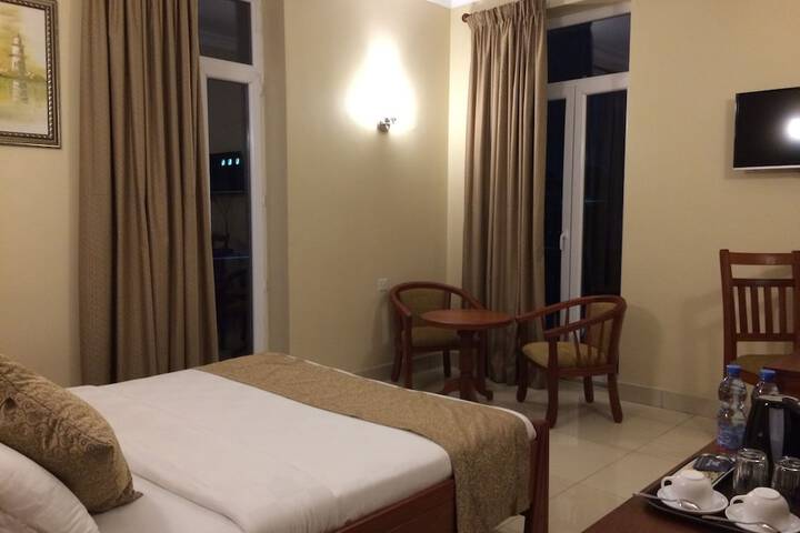 Room 17 of 87