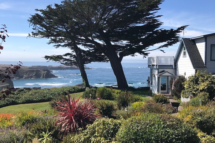 Agate Cove Inn