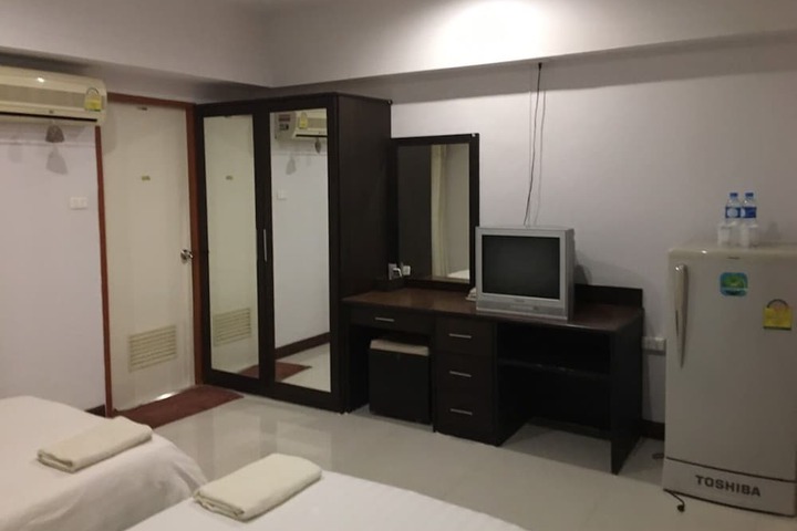 Room 29 of 68