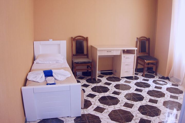 Room 26 of 50