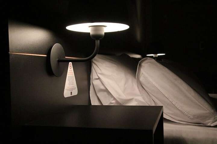 Room 6 of 27