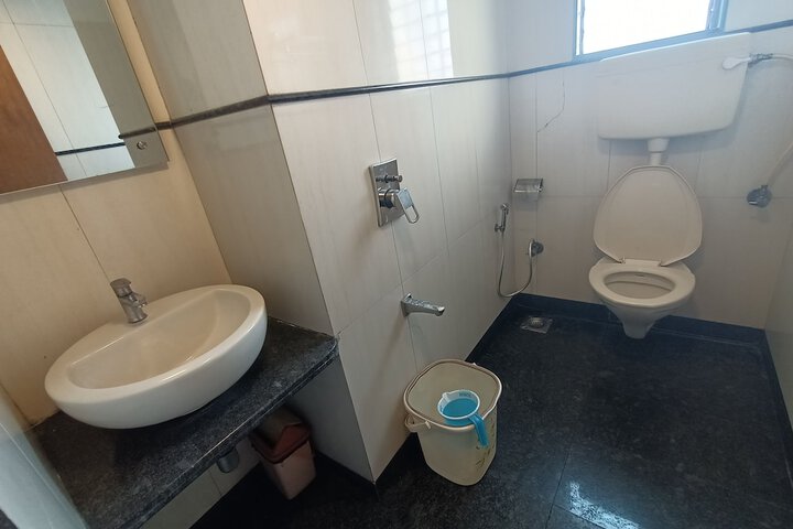 Room 75 of 90