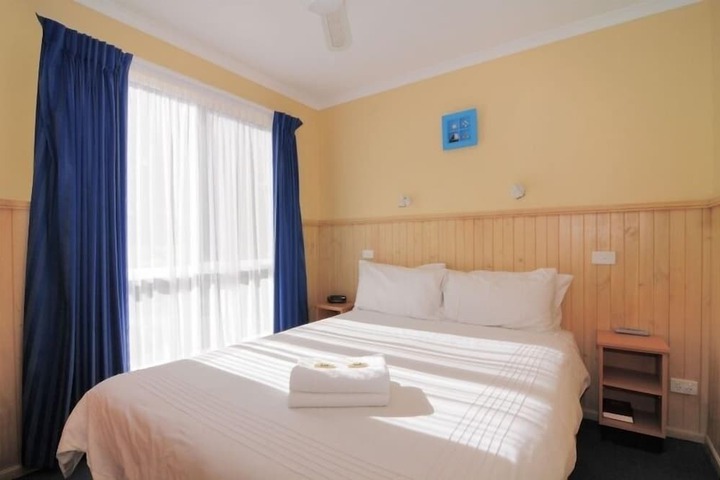 Room 15 of 91