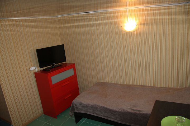 Room 11 of 20